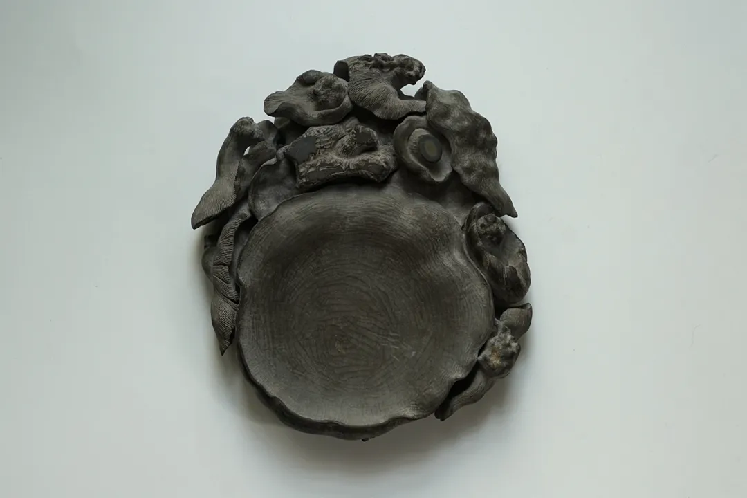 雕石为器承古意，砚墨生香汇匠心